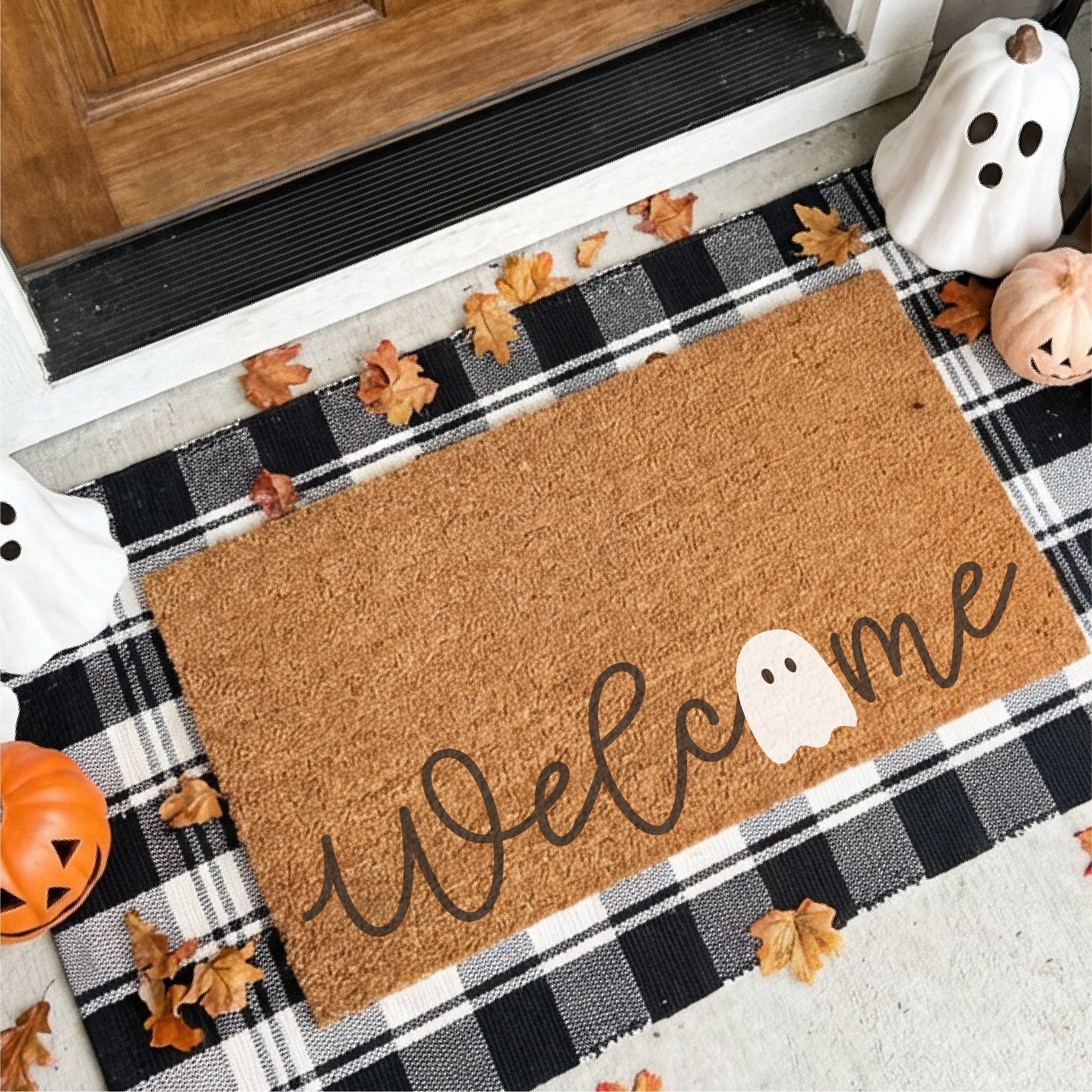 Welcome Ghost Halloween Doormat