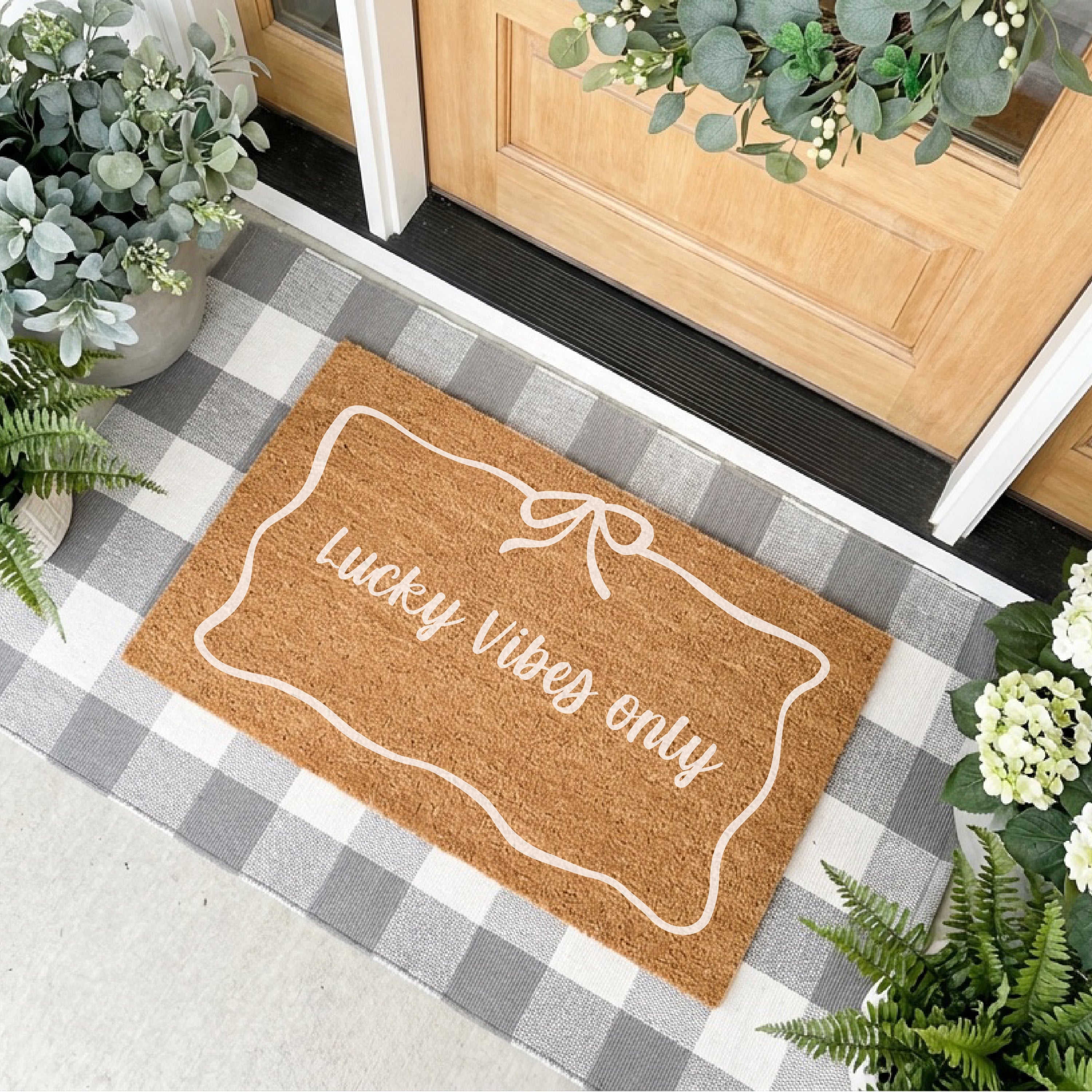 Lucky Vibes Only With Bow Border Doormat